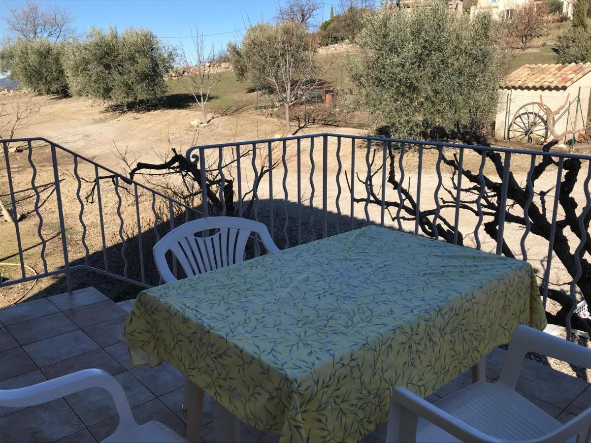 Chambre: une fenêtre sur le Ventoux Plaisians Exterior foto