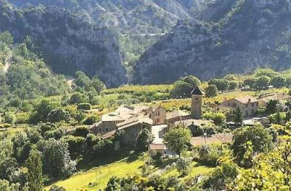 Chambre: une fenêtre sur le Ventoux Plaisians Exterior foto